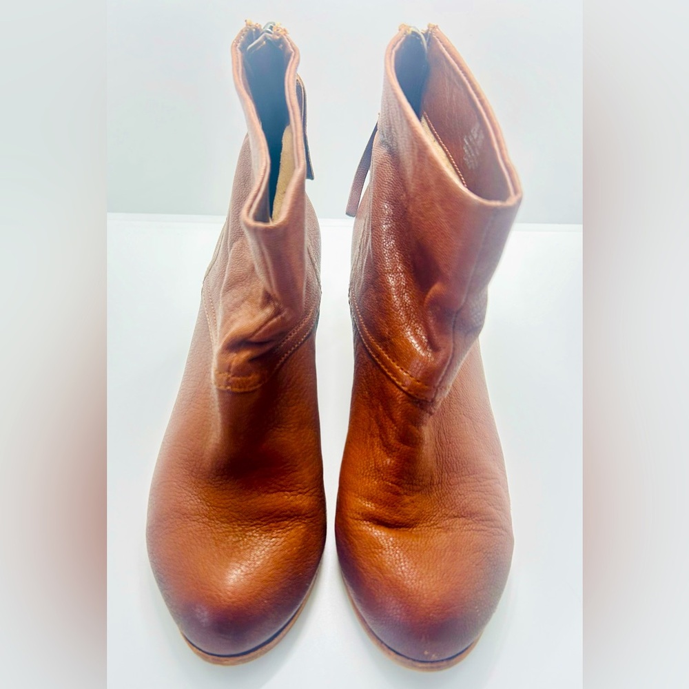 Sam Edelman brown leather heeled booties